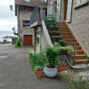 Opaline Yvoire Terrasse avec vue sur le Lac Léman